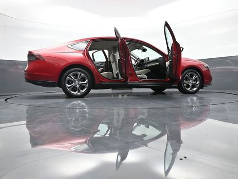 Certified 2024 Honda Accord EX image 96