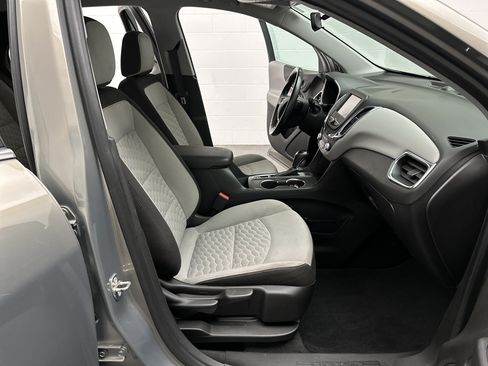 Used 2018 Chevrolet Equinox LT AWD/4WD image 23