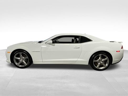 Used 2015 Chevrolet Camaro SS w/ RS Package RWD image 7