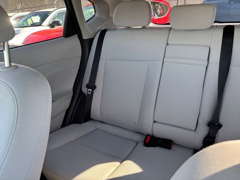 Used 2025 Hyundai Kona SEL image 40