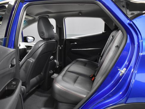 Used 2017 Chevrolet Bolt Premier w/ Driver Confidence II Package FWD image 37