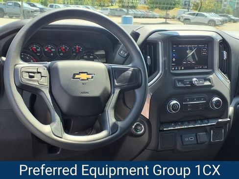 New 2026 Chevrolet Silverado 1500 Custom image 2
