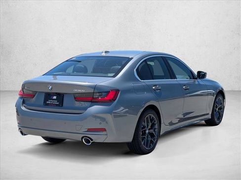 New 2026 BMW 330i xDrive Sedan w/ Convenience Package AWD/4WD image 2