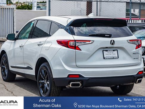 New 2026 Acura RDX SH-AWD image 2