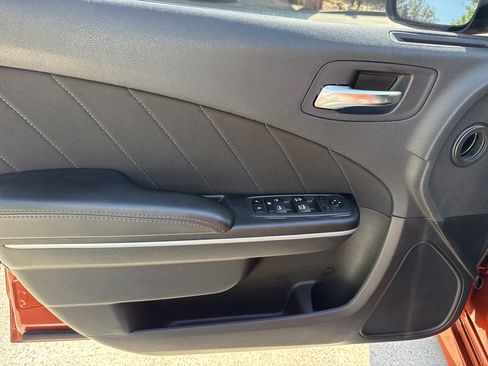 Used 2022 Dodge Charger Scat Pack RWD image 10