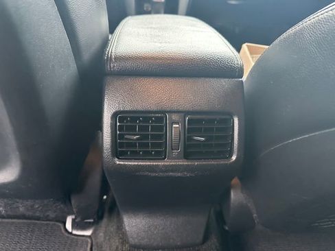 Used 2014 Subaru Outback 2.5i Limited image 22