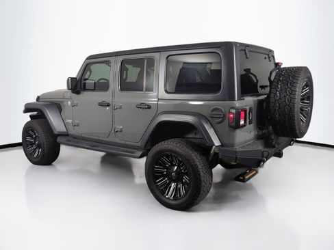 Used 2019 Jeep Wrangler Unlimited Sport S image 5