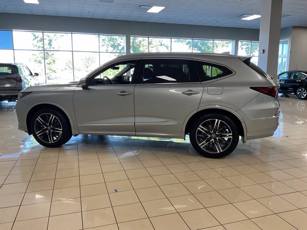 Used 2026 Acura MDX w/ Advance Package AWD/4WD image 5