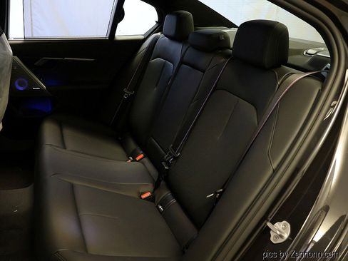 New 2026 BMW M5 w/ Executive Package image 13