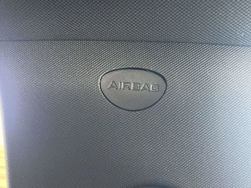 Used 2024 Jeep Compass Latitude AWD/4WD image 24
