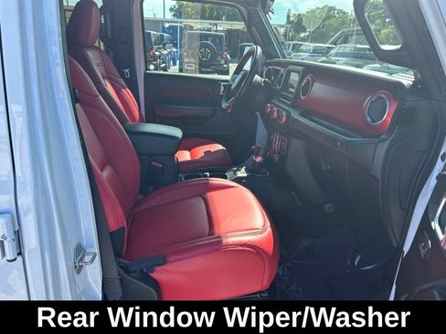Used 2021 Jeep Wrangler Unlimited Rubicon AWD/4WD image 25
