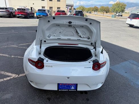 Used 2025 MAZDA MX-5 Miata Grand Touring w/ Weather Package RWD image 17