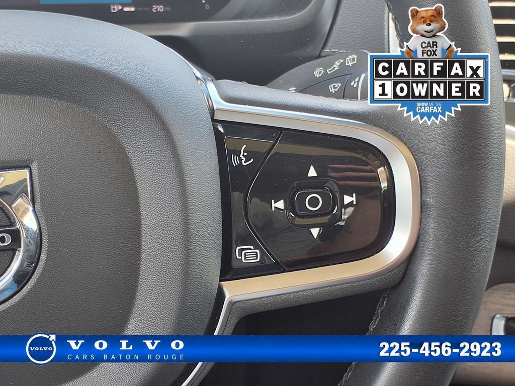 Certified 2024 Volvo XC90 B6 Ultimate w/ Protection Package Premier AWD/4WD image 29