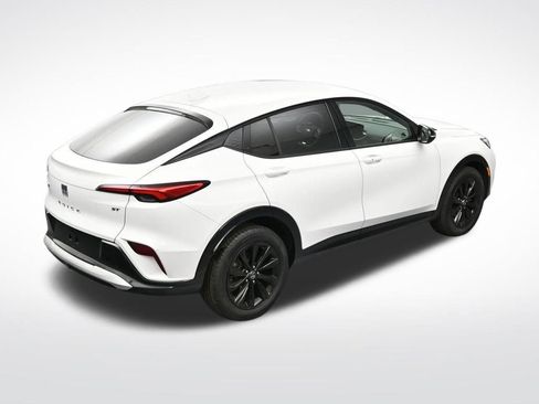 Used 2024 Buick Envista Sport Touring w/ Convenience I Package image 25