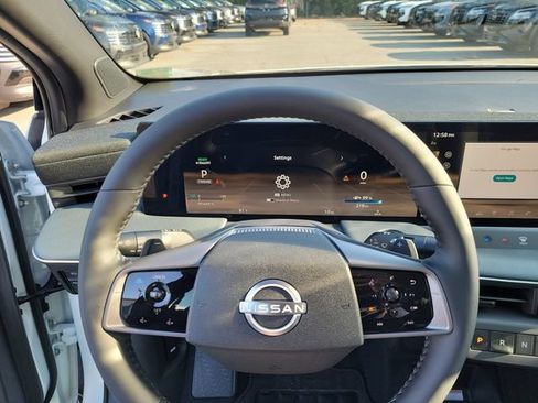 New 2026 Nissan Leaf SV+ w/ Floor Mat Package (SV+) FWD image 22
