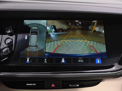 Used 2023 Buick Envision Avenir AWD/4WD image 30