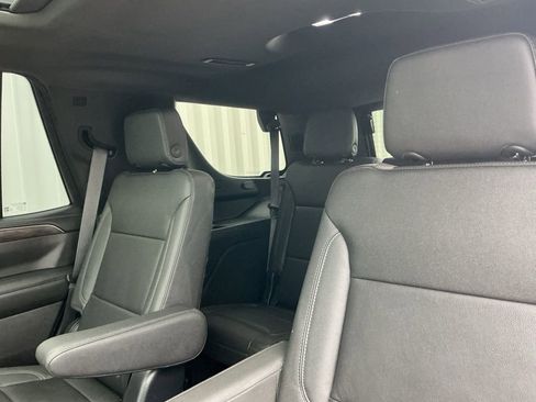 Used 2023 Chevrolet Tahoe Z71 w/ Luxury Package image 19