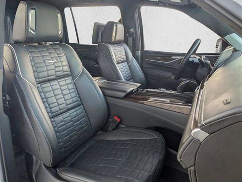 Used 2021 Cadillac Escalade ESV Sport Platinum w/ Heavy-Duty Trailer Package image 22