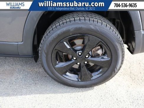 Used 2020 Jeep Cherokee Latitude Plus image 41