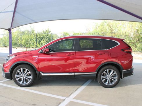 Used 2022 Honda CR-V Touring image 2