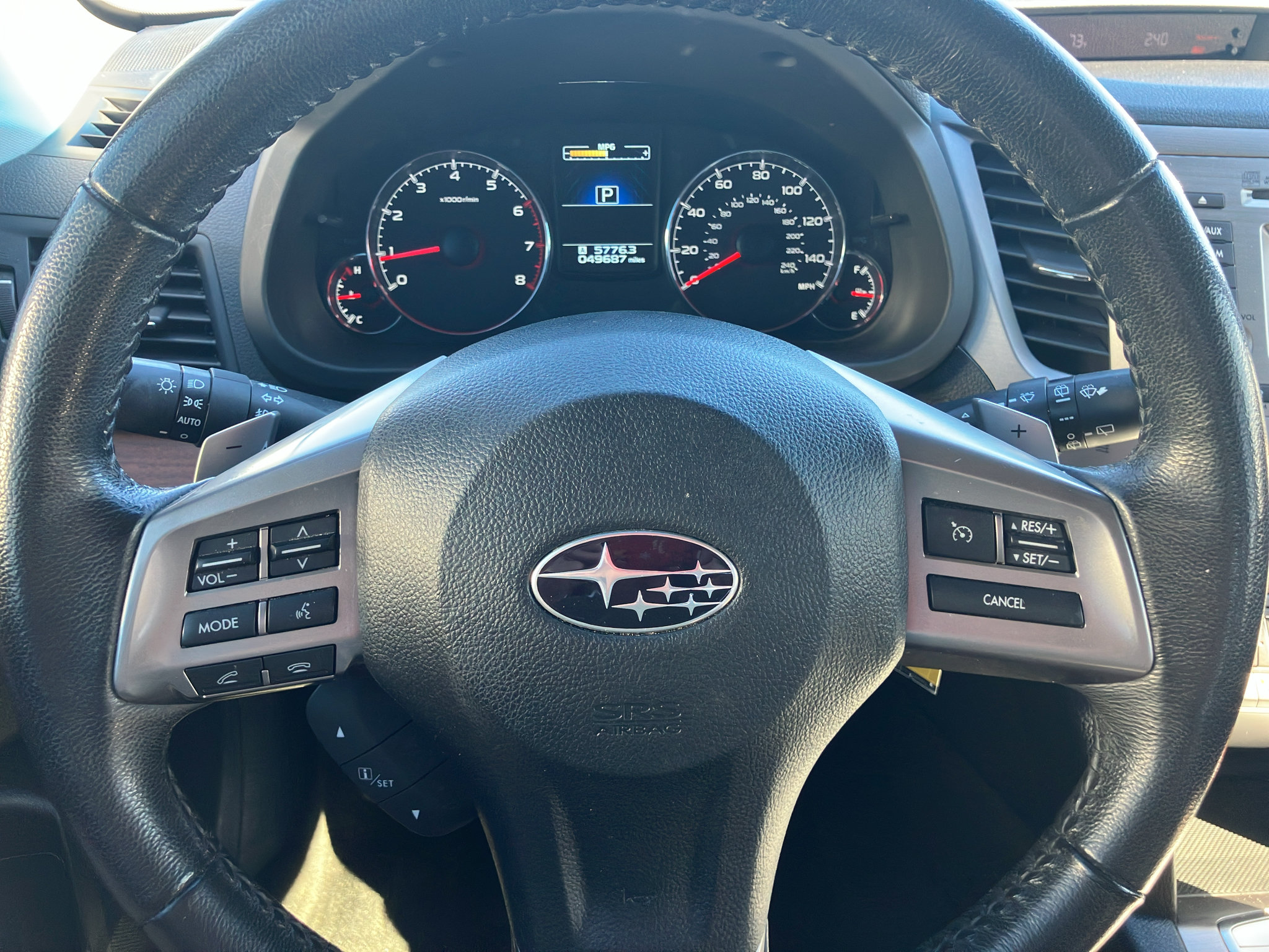Used 2013 Subaru Outback 2.5i Limited w/ Moonroof Pkg AWD/4WD image 15