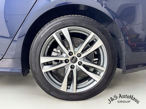 Used 2022 Audi A6 Premium Plus image 39