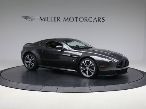 Used 2011 Aston Martin V12 Vantage Coupe image 10
