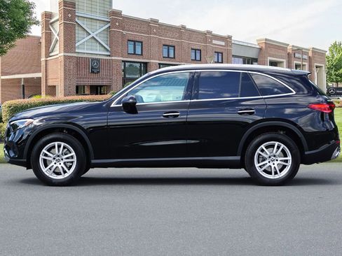 Certified 2025 Mercedes-Benz GLC 300 4MATIC image 8