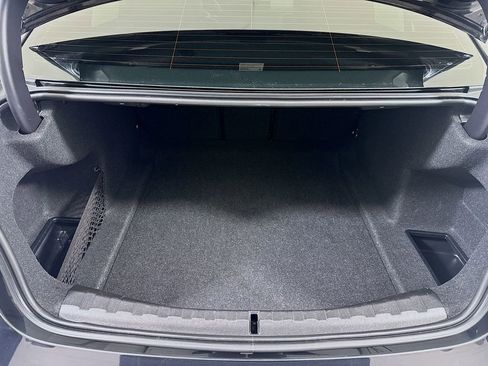 Used 2023 BMW 330i Sedan w/ Driving Assistance Package image 27