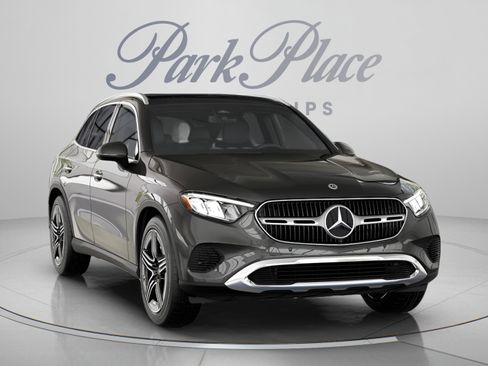Used 2026 Mercedes-Benz GLC 300 image 34
