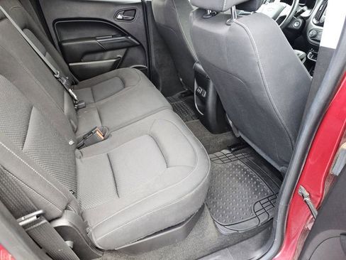 Used 2018 Chevrolet Colorado LT w/ LT Convenience Package RWD image 5