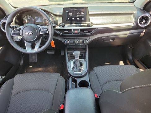 Used 2021 Kia Forte LXS FWD image 8