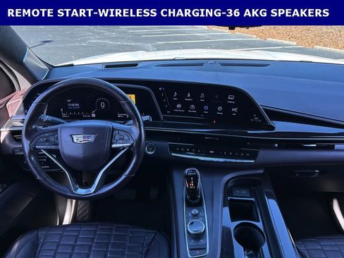 Used 2023 Cadillac Escalade ESV Sport Platinum image 16