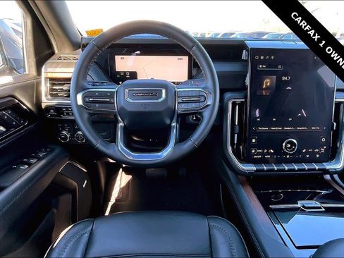 Used 2025 GMC Yukon Denali image 8