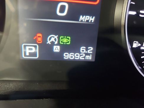 Certified 2025 Subaru Outback Limited image 18