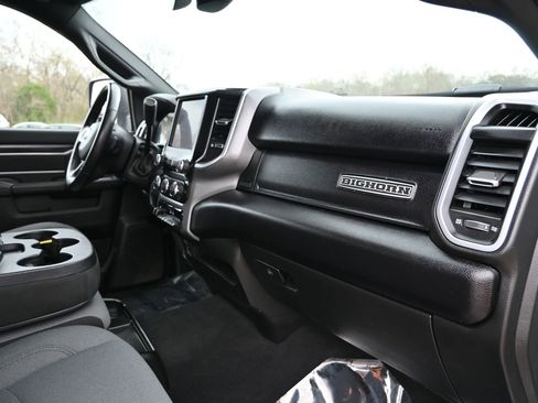 Used 2024 RAM 3500 Big Horn image 22