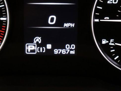 Certified 2024 Subaru Crosstrek 2.0i Premium image 16