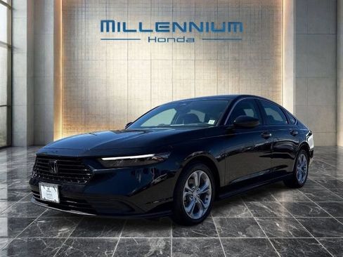 Used 2023 Honda Accord LX image 1