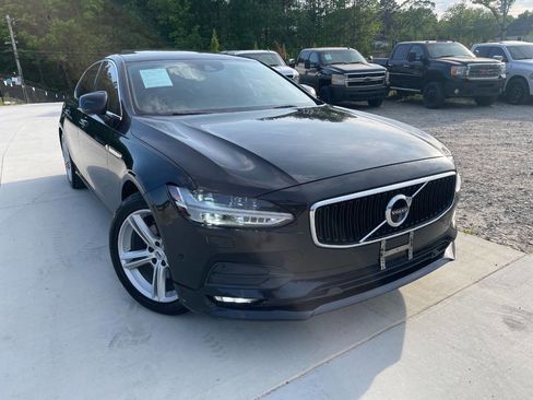 Used 2018 Volvo S90 T5 Momentum w/ Convenience Package AWD/4WD image 1