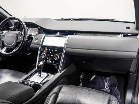 Used 2020 Land Rover Discovery Sport S image 17
