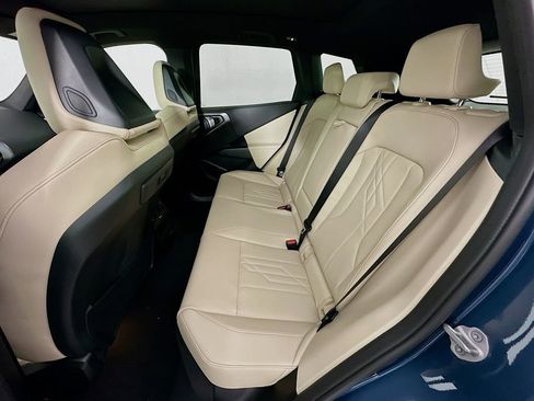 Used 2026 BMW X3 xDrive30 w/ Premium Package image 28