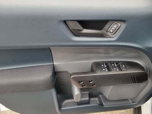 New 2026 Ford Maverick XL FWD image 17