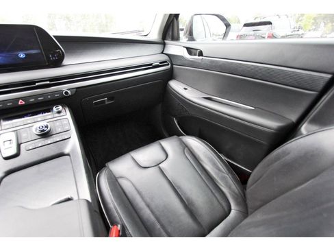 Used 2023 Hyundai Palisade Limited w/ Cargo Package AWD/4WD image 12