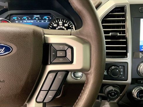 Used 2018 Ford F150 King Ranch w/ Equipment Group 601A Luxury AWD/4WD image 22