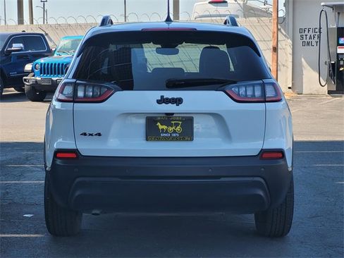 Certified 2023 Jeep Cherokee Altitude Lux image 5