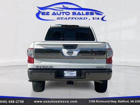 Used 2017 Nissan Titan Platinum Reserve image 6
