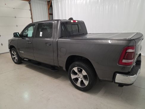 Used 2023 RAM 1500 Laramie AWD/4WD image 3