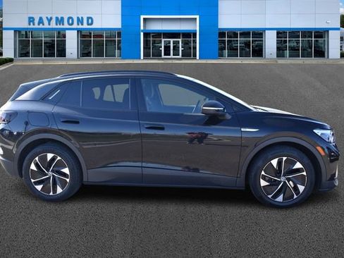 Used 2022 Volkswagen ID.4 Pro image 2