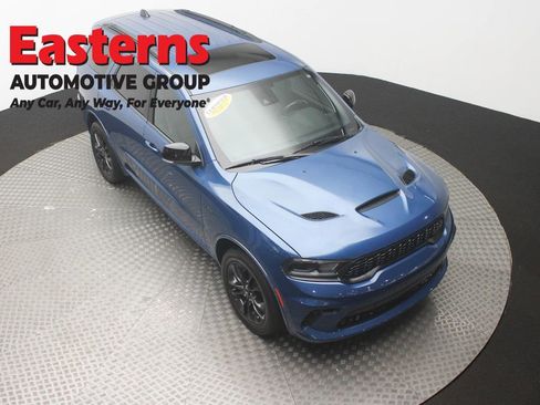 Used 2024 Dodge Durango R/T AWD/4WD image 3