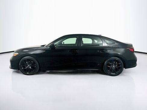 Used 2025 Honda Civic Sport image 4
